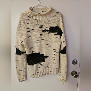 RD Style Cream and Black Knit Top